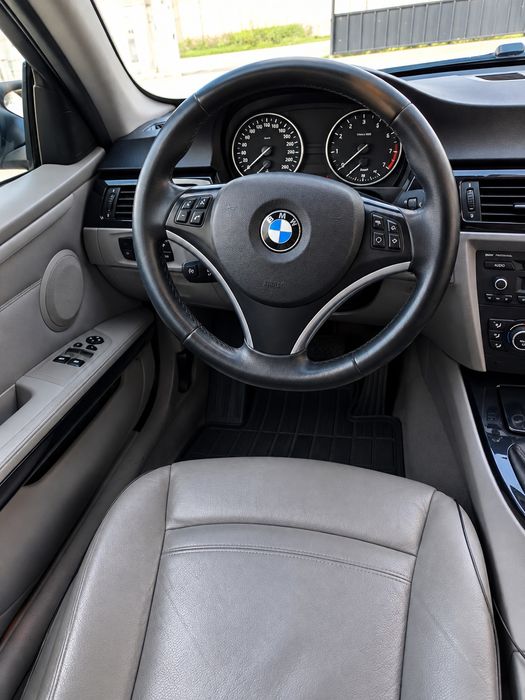 BMW 330d 231cv IUC antigo, motor trocado