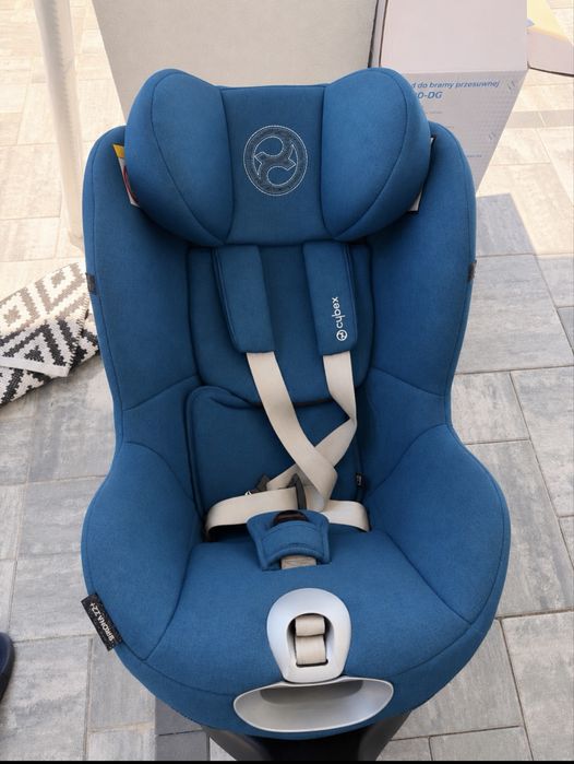 Fotelik Cybex Base Z2 + isofix