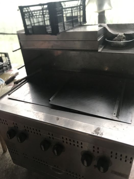 Grelhador grelhaco em muito bom estado