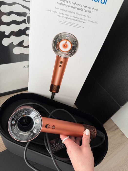 Dyson Supersonic Nural Hair Dryer Amber Silk — як новий, куплений 3 міс. тому, повний комплект