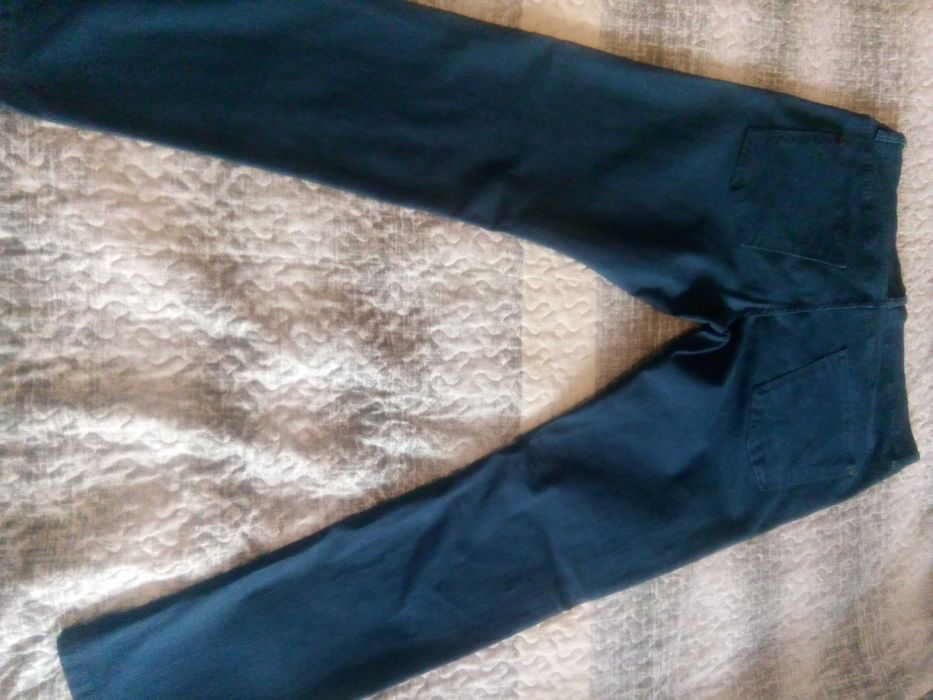 Calças novas azul 46