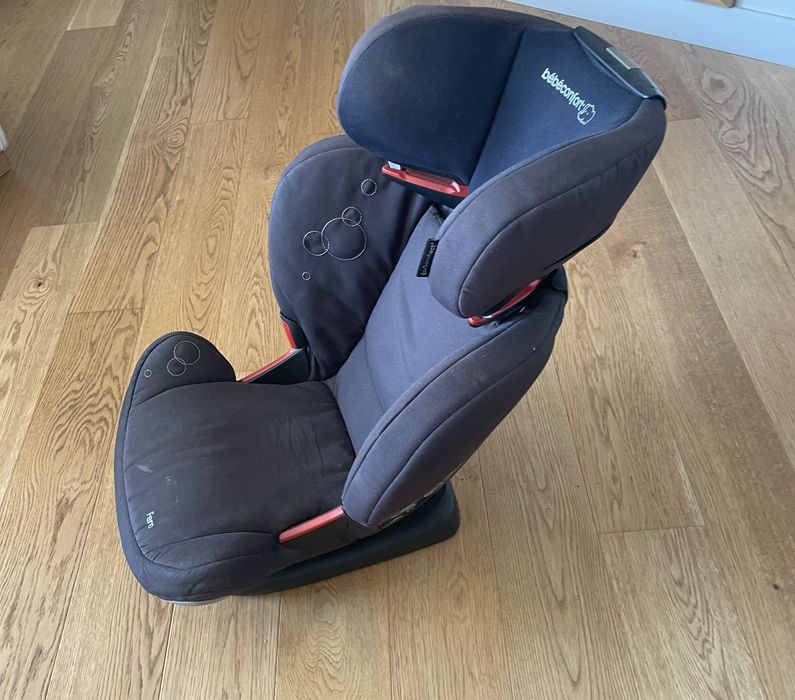 Дитяче автокрісло bebe confort