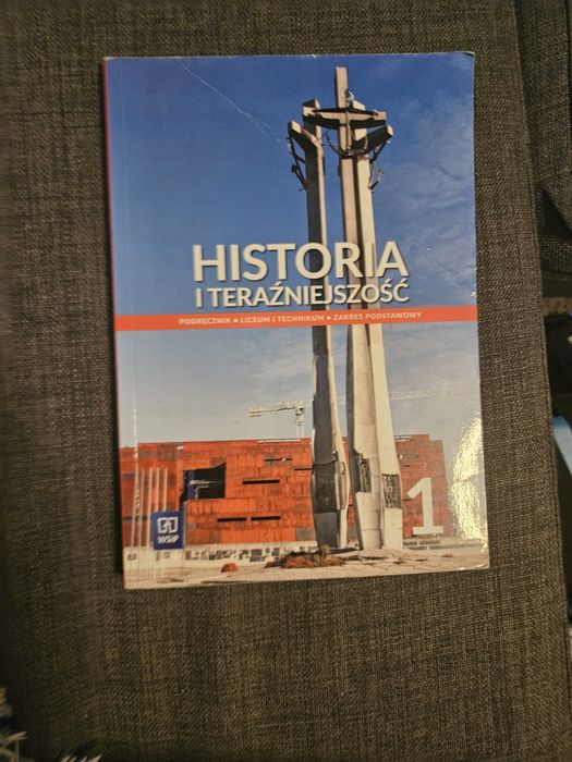Podręcznik historia i teraźniejszość