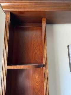 Mobília de quarto Mogno, linhas modernas