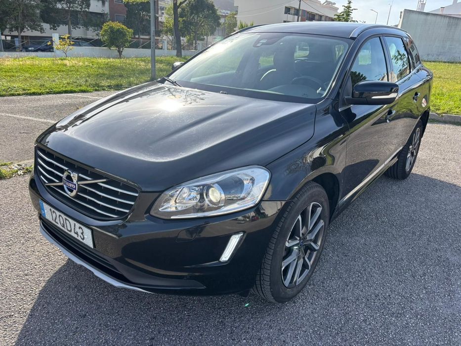 Volvo XC 60 2.0 D4 R-Design