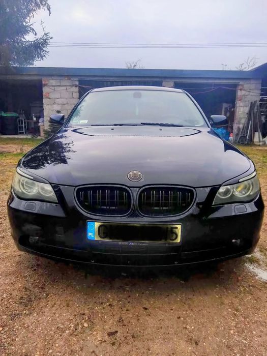BMW Seria 5 BMW E61 525d m57
