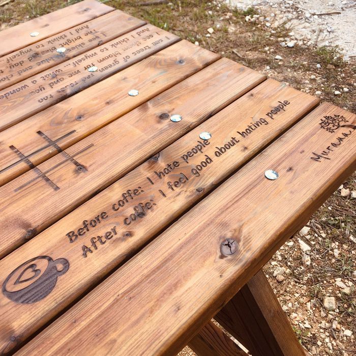 Mesa de Jardim com bancos | Personalizada por si