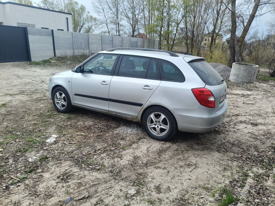 Шкода Фабія 2 2010