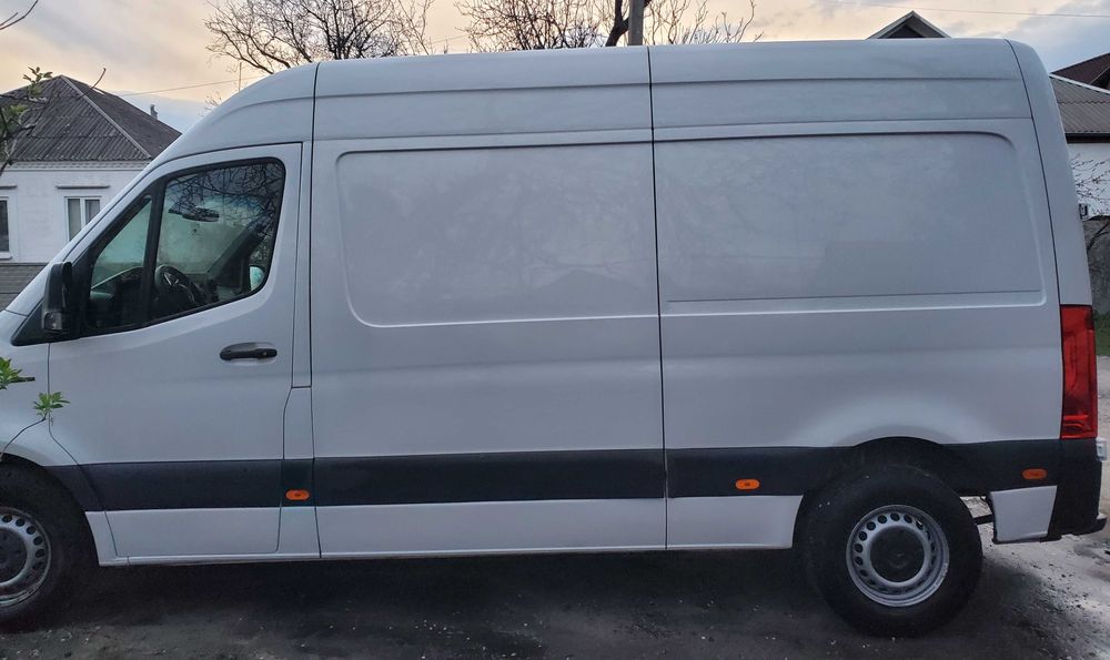 Продам электромобиль Mercedes-Benz eSprinter W910.