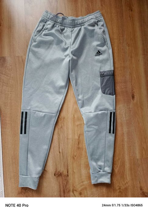 Spodnie dresowe Adidas 164