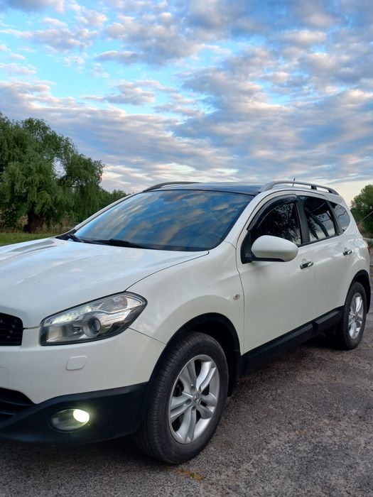 Nissan Qashqai +2  АКПП  2.0 бензин/газ