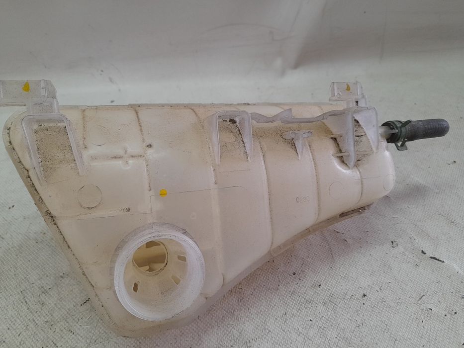 Reservatório / depósito da água / líquido de refrigeração RENAULT Kang