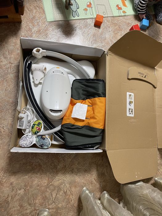 4moms Mamaroo крісло-гойдалка