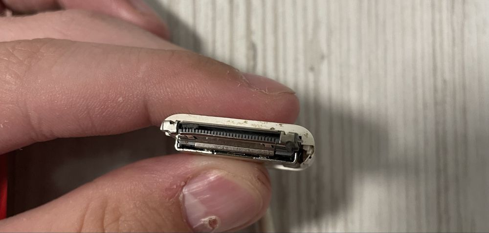 Зарядка для iphone 4 s