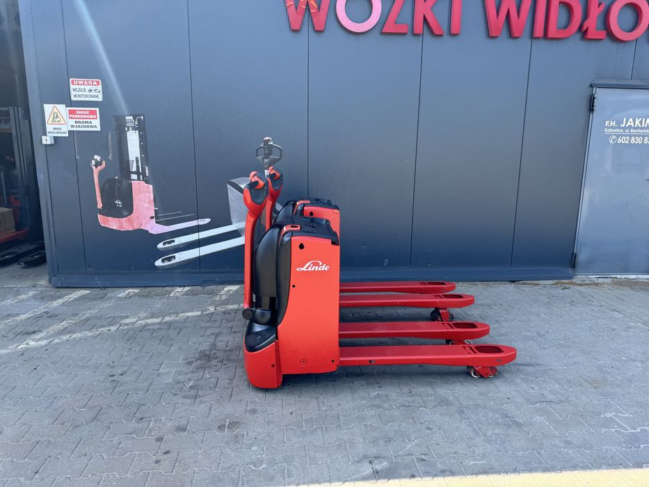 Paleciak elektryczny Linde T 16 z 2013r 1600 kg wózek Linde