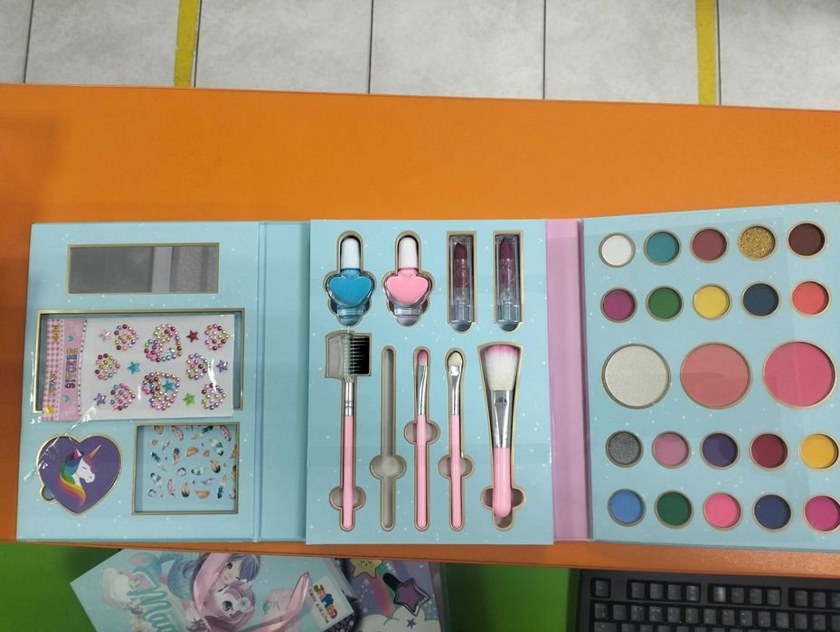 Дитяча косметика