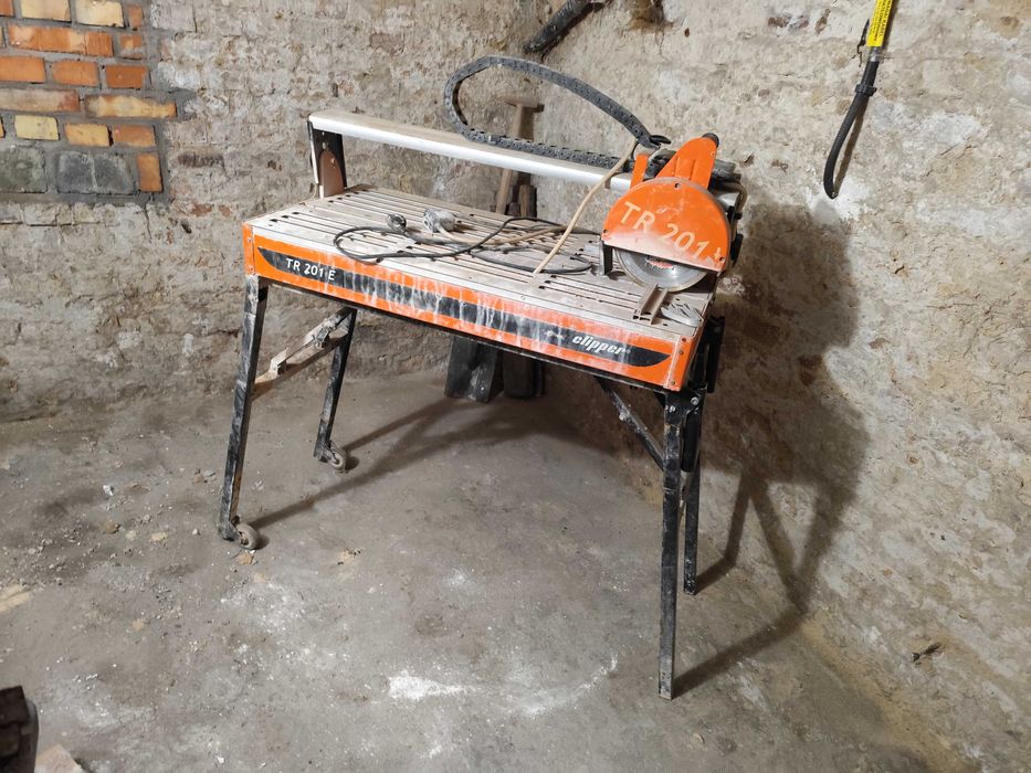 Piła stołowa do cięcia płytek Saint Gobain TR 201E Clipper