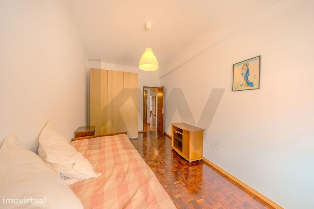 T2 Arrendamento Longa Duração, próximo praia São João da Caparica.