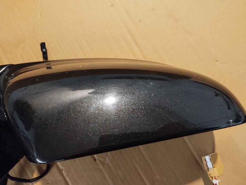 Lusterko prawe 12+2 pin  VW phaeton Lr9v EU