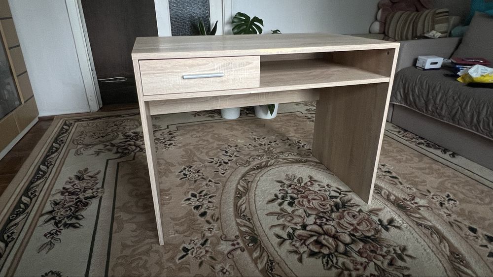 Письмовий стіл б/в