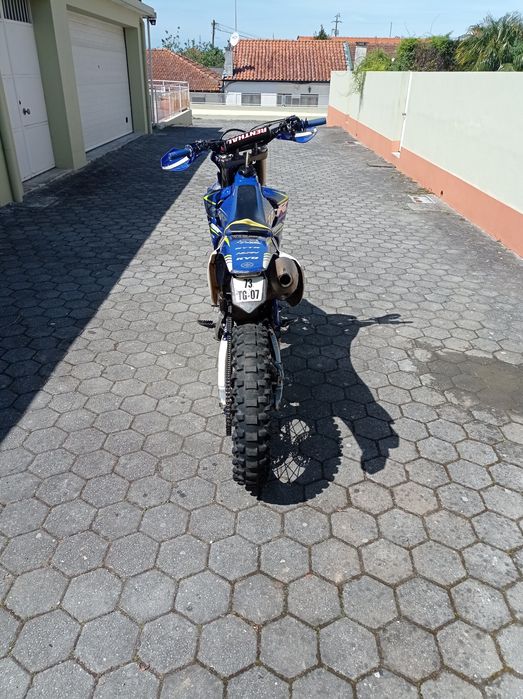 Vendo Yamaha WR 250 de 2007