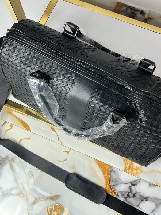 Torba Bottega Veneta skora naturlana