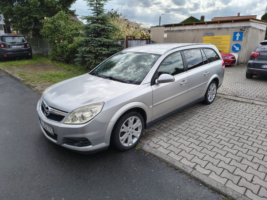 Wypożyczalnia samochodów wynajem aut Dynów