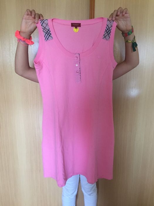 Vestido para a praia novo