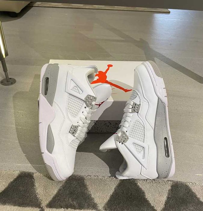 Jordan 4 Retro White Oreo R.44