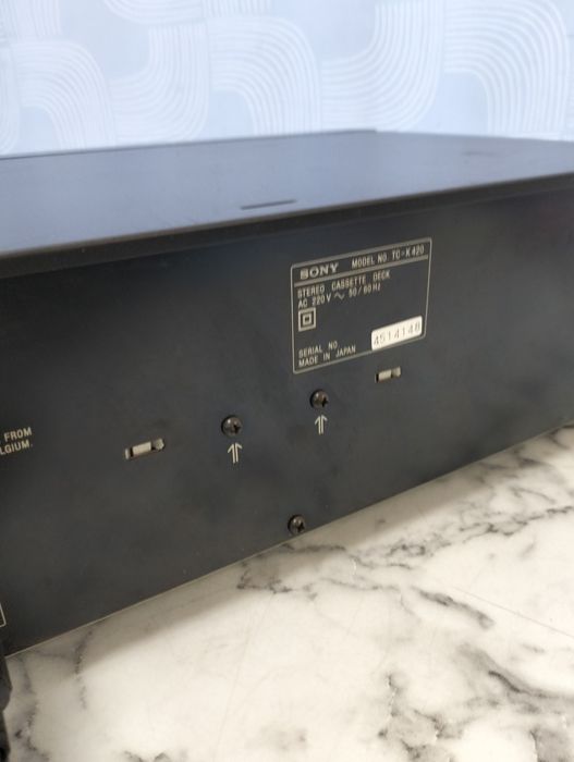 Odtwarzacz stereo cassette Deck TC k420