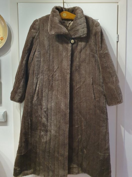 Plaszcz brązowy, wełna z alpaki, moher wełna r.22 ( 46) brązowe