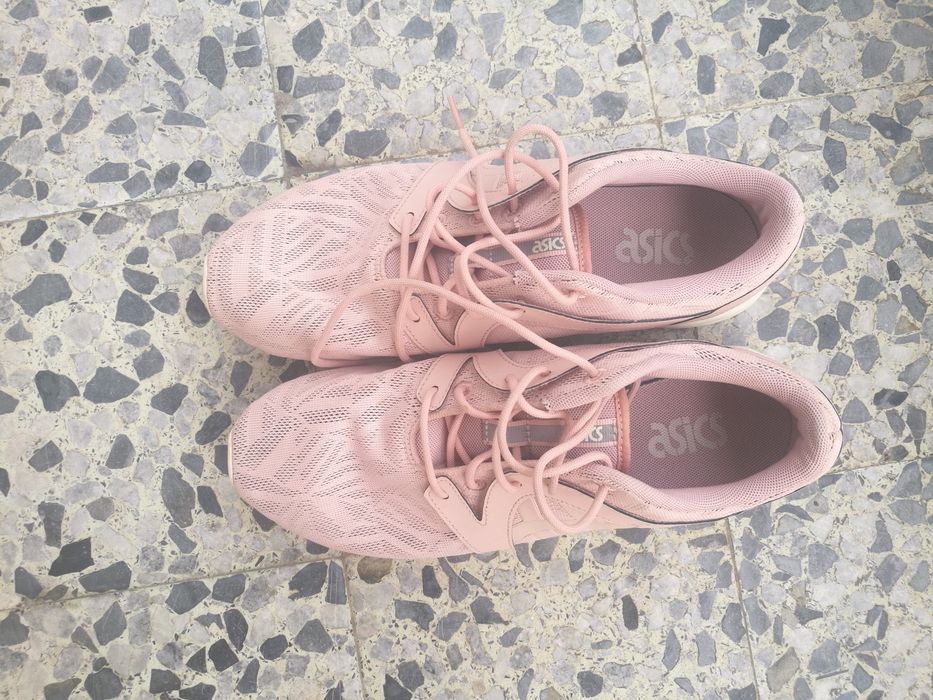 ASICS Rosa tamanho 40,5