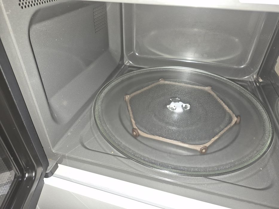 Micro-ondas LG NeoChef MH7265DPS (32 L - Com Grill - Preto)