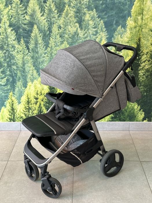 Прогулочная коляска carrello bravo