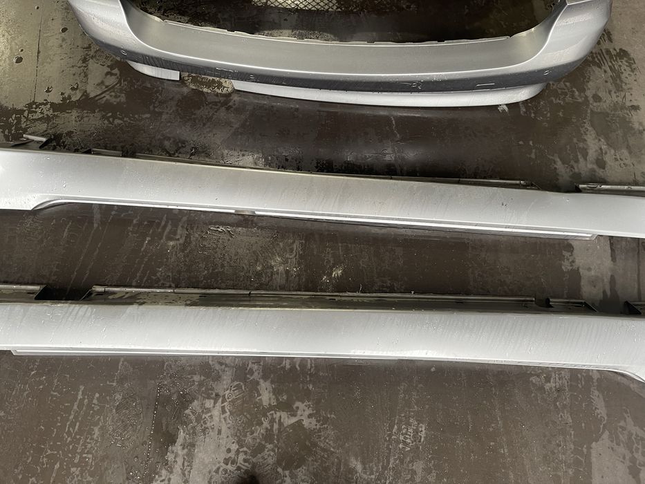 Para-choques Frente e Tras BMW 520