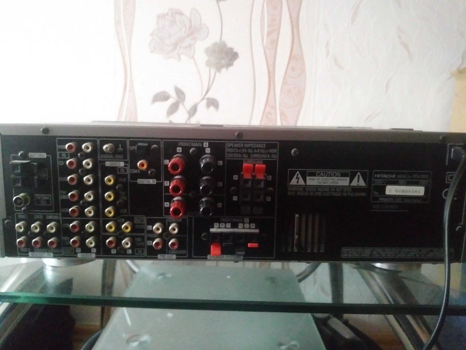 Amplituner Hitachi