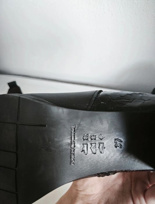 Botas de pele pretas da Seaside