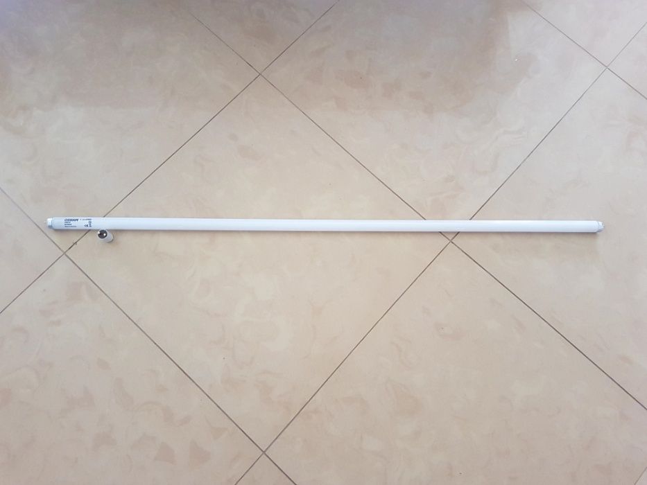 Lâmpada Tubo fluorescente 36W 120 cm + Arrancador