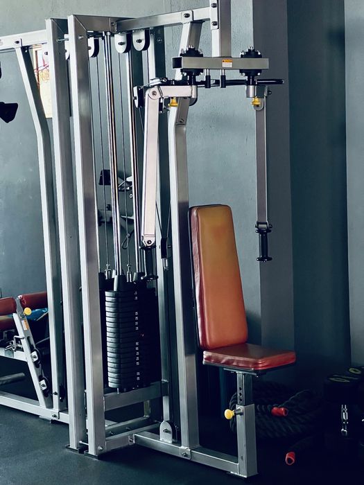 Pulldown e Remada sentada / Peck deck e peck back