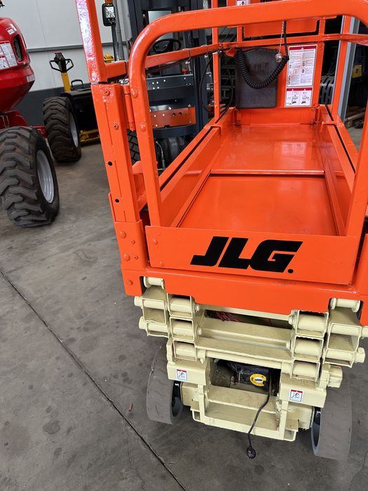 Plataforma elevatória tesoura 8 metros