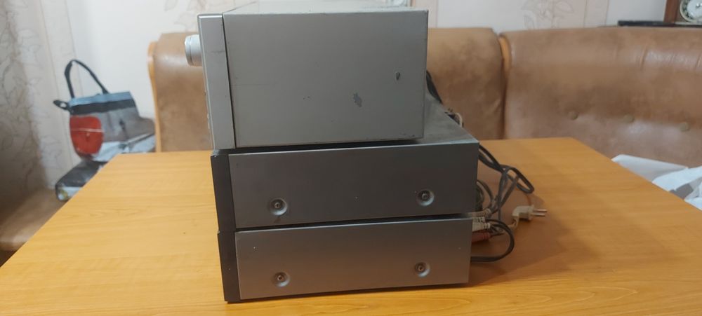 Продам музыкальный центр sanyo