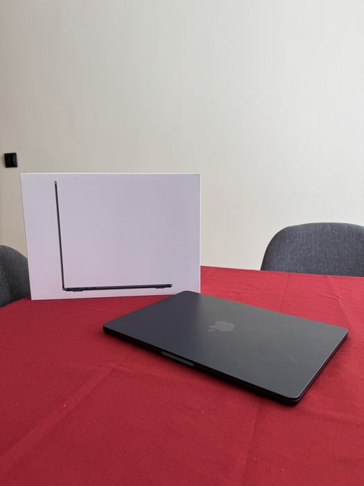 Macbook Air 13” M2