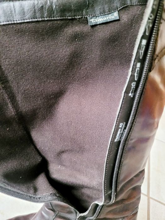 Skórzane kozaki damskie - Tamaris. Rozm. 40.