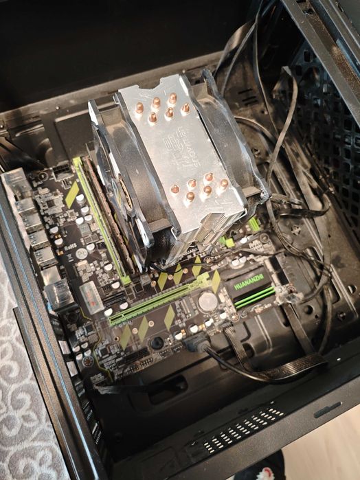 Xeon E5-1650 V2, E5-1620, X79-ZD3, 2x16GB, 3x4GB, mATX obudowa