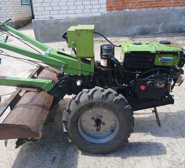 Продам мотоблок.