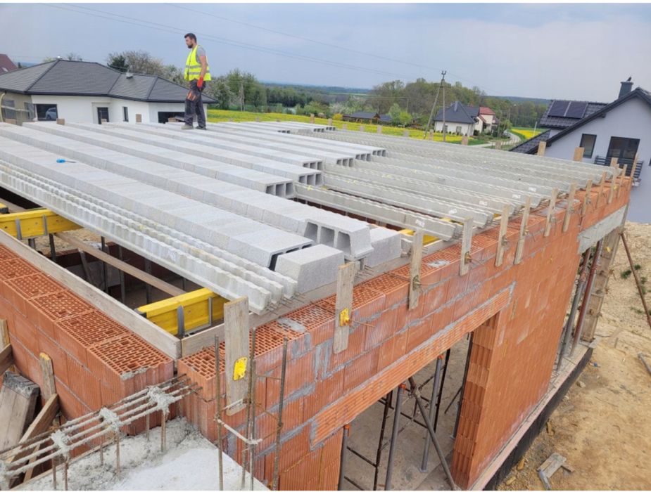 Szalunki stropowe kompletne systemy oraz stemple budowlane, Wyry