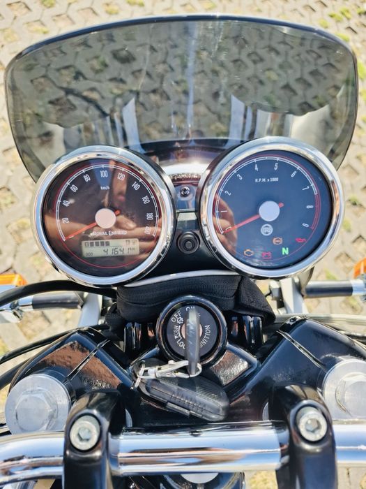 Mota Royal ENFIELD