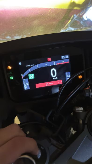 Honda CBR500R 2024 – Estreia-a tu! (Apenas 1700km)
