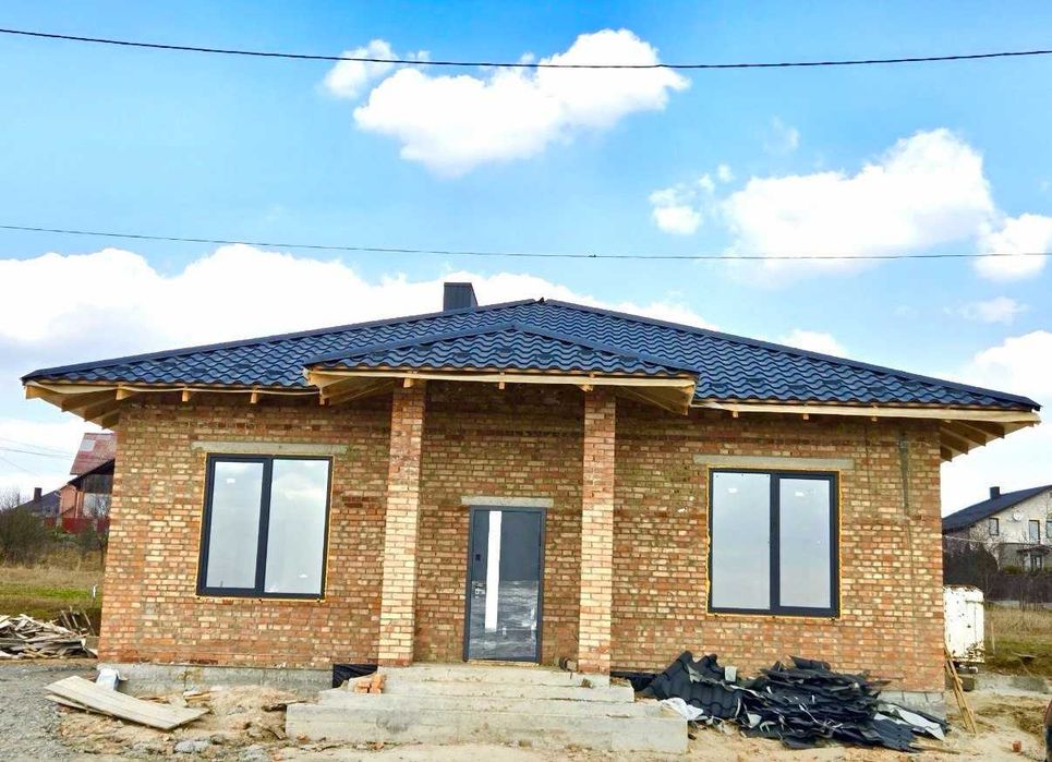 Продам будинок з ділянкою  6 сотих єОселя