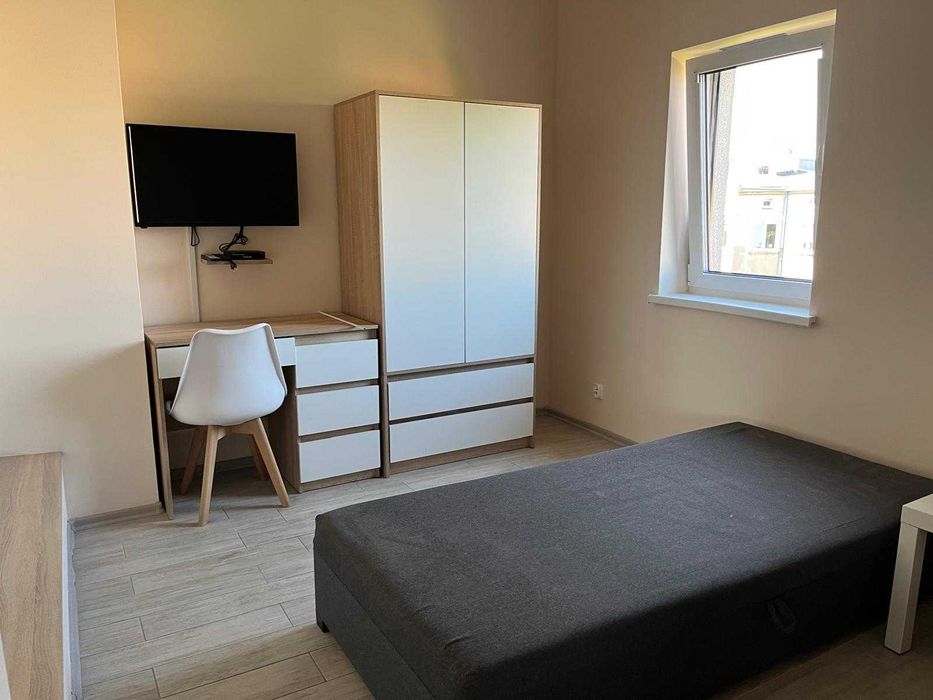 Pokoje x 2 Dół +3 Góra Mieszkanie Dwu Poziomowe na zamkniętym osiedlu
